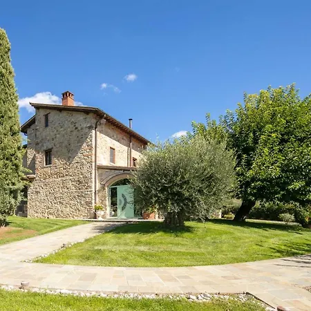 Villa Casale Gressa By Vacavilla *