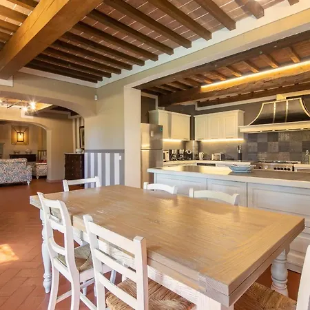 Casale Gressa By Vacavilla Villa