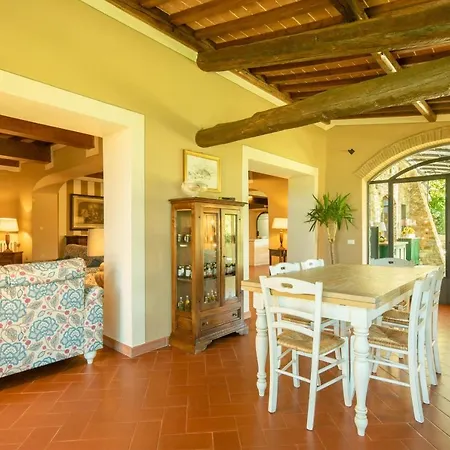 Casale Gressa By Vacavilla Villa
